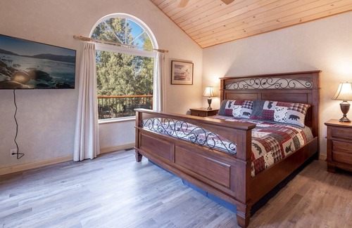 Woodlands Cabina | 2005-100 Pines Ranch 3 Bedroom Home by RedAwning