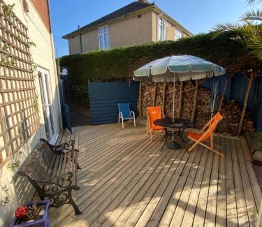 Poole Casa | 200A Ringwood Road