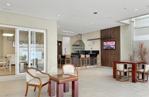 Enseada Casa | 200m do mar - AC - 1 Suite - Piscina - Churrasqueira