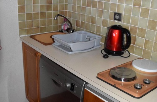 Pralognan-la-Vanoise Apartamento | Swimming pool, terrace, tv, ski locker, 29m², Pralognan-la-Vanoise