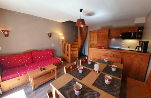 Les Claux Apartamento | 200m de los comercios, 4.o piso, piscina, balcón, parking, tv, local para esquís, 50m², Vars