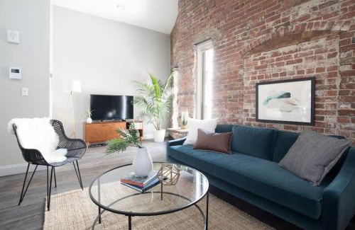 Downtown Boston Apartamento | 200mbps speeds Laundry Long Stays