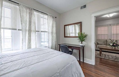 St. Louis Apartamento | #201 amazing location Delmar Loop 🌹🌹🌹