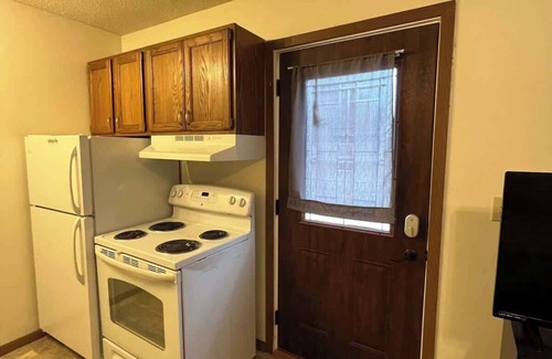 Tomah Apartamento | 201 E Veterans St Apt G by Patriot Properties