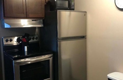 Tomah Apartamento | 201-F East Veterans St by Patriot Properties