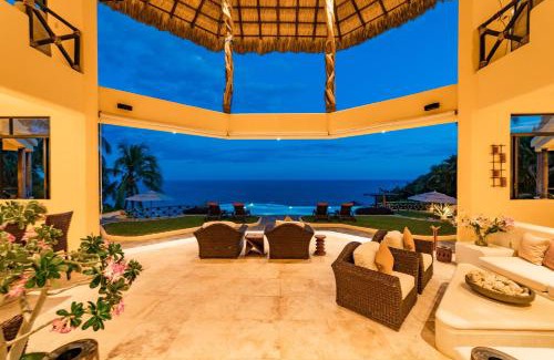 Santa María Huatulco Villa | 2010 - Villa Allure