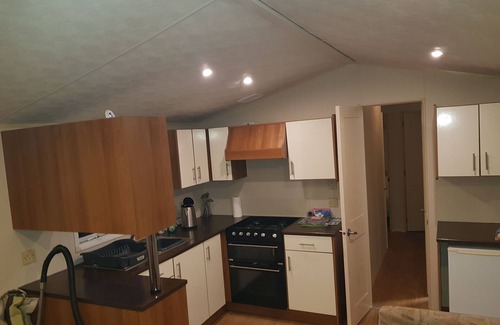 Holland-On-Sea Otro | 2013 Willerby Sunset Static Caravan Holiday Home