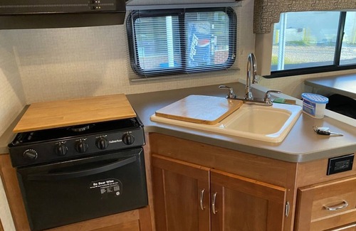 Broussard Casa | 2017 Winnebago Spirit 31G