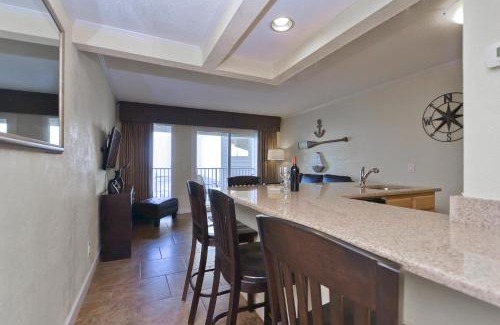 Rocky Point Apartamento | 202-Pool, WIFI, Close to BUCS STADIUM