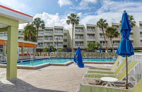 Rocky Point Apartamento | 202-Pool, WIFI, Close to BUCS STADIUM