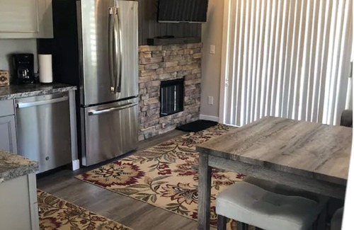 Breckenridge Chalet De Esquí | 2021 1 bedroom, 1 bath chalet for rent in Tiger Run Resort