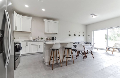 Westminister Casa | 2023 NEW 3 BR 2 BA Modern Hidden Gem