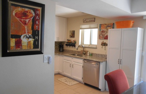 Fountain Hills Condominio | Excelentes tarifas reducidas para viviendas de última generación Actualizado 1er piso en el centro de Fountain Hills