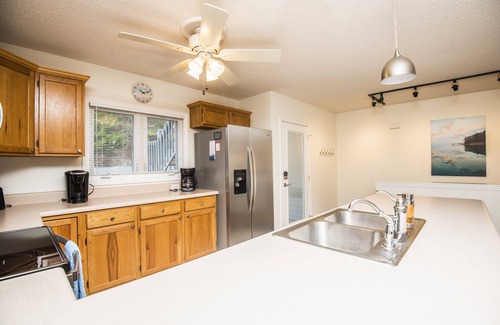 La Follette Condominio | 2025 At the Lake!