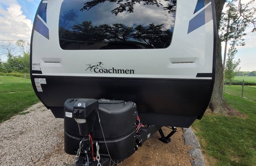 Forest Junction Casa | 2025 NFL Draft - Comfy Camper Rental on Campground- 15 mins from Lambeau