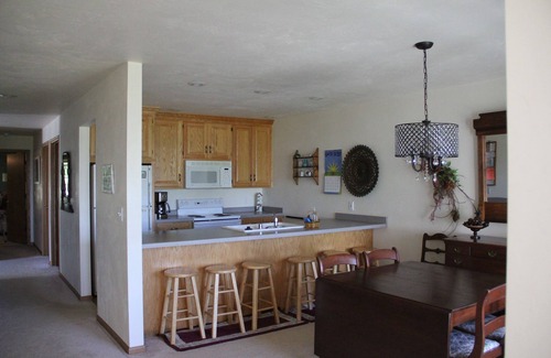 Eames Farm Condominio | Verano de 2019 alquileres- $ 1350 por semana fuera de temporada 160 por noche