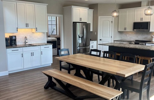 Big Creek Casa | 2025 Dates are posted!