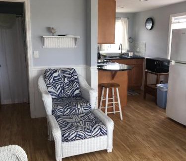 East Sandwich Casa | 203 B North Shore Boulevard Anchor 5B East Sandwich - Cape Cod