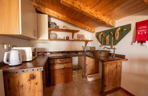 Leivi Apartamento | 207 - Appartamento Mimosa, Terrazza, giardino e Piscina - Residence Cherry House
