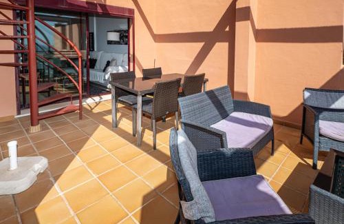 Manilva Apartamento | 2086-Amazing penthouse 2 terraces sea view
