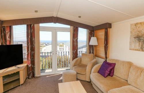 Llanllwchaiarn Casa | 21 Bay View