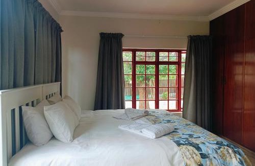 Fichardt Park Casa | 21 On Coetzee Guest House