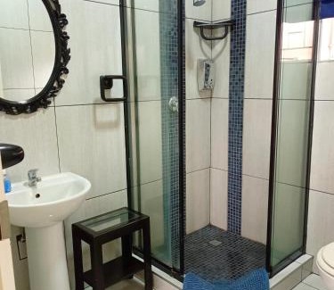 Fichardt Park Casa | 21 On Coetzee Guest House