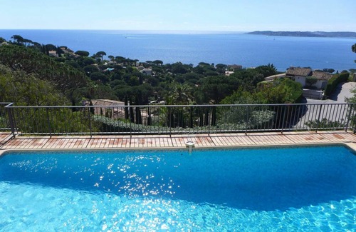 Sainte-Maxime Villa | 210 m² Villa ∙ 4 habitaciones ∙ 8 huéspedes