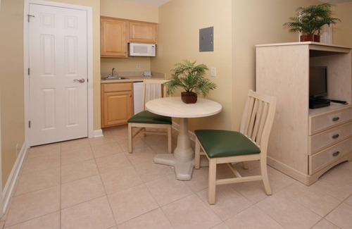 Calabash Casa | 2108 Commons II