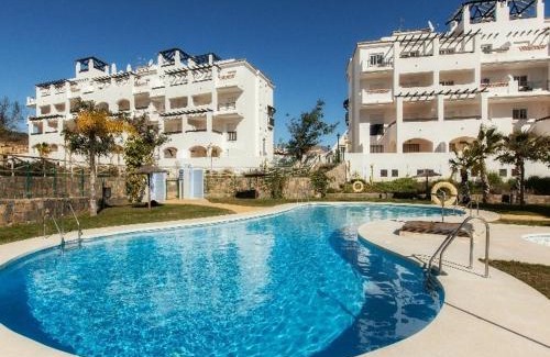 San Luis de Sabinillas Apartamento | 2108-Nice apt with pool close from beach and bars