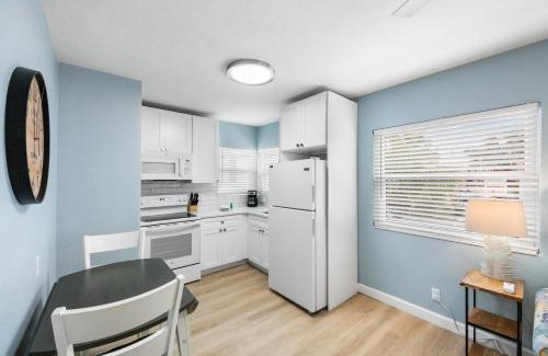 Madeira Beach Casa | #211 Surf Song Resort
