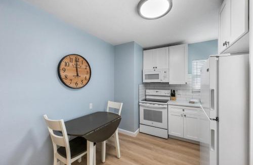Madeira Beach Casa | #211 Surf Song Resort