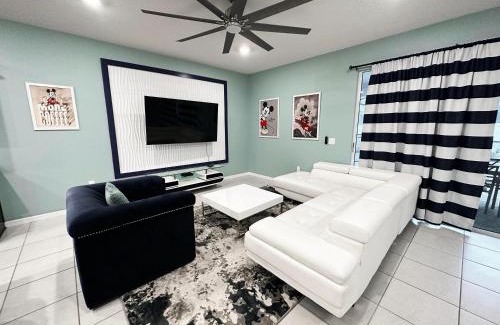 Davenport Casa | 2127LC- Windsor Island Resort