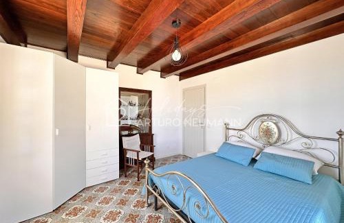 Numana Apartamento | 214 - Villa Anna -appartamento trilocale a Numana al piano terra con VISTA MARE STREPITOSA!