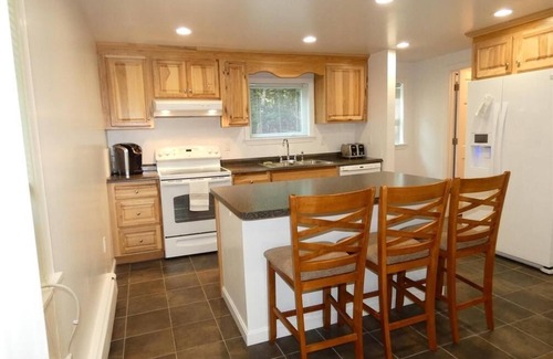 Moultonborough Casa | 216 Jones: 2 BR, 2 BA House in Moultonborough, Sleeps 6