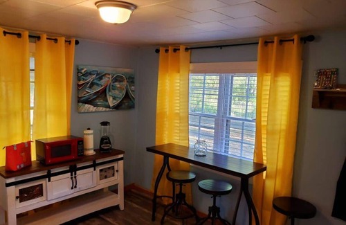 Town Creek Cabina | 219 - BOATS AVLBLE! PRIVATE GATE&BOAT RAMP! LEVEL!