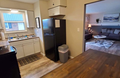Franklin Casa | 219 Maxwell St - Unit C · A great newly renovated place to stay in Franklin