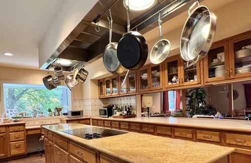 Canaan Casa | 22 ACRE 7 BR PRIVATE ESTATE WITH POOL, GUEST HOUSE AND SWEEPING BERKSHIRES VIEW