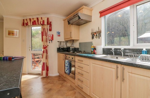 Barbrook Cabaña | 22 TWO LITTLE DUCKS, pet friendly, with a garden in Lynton