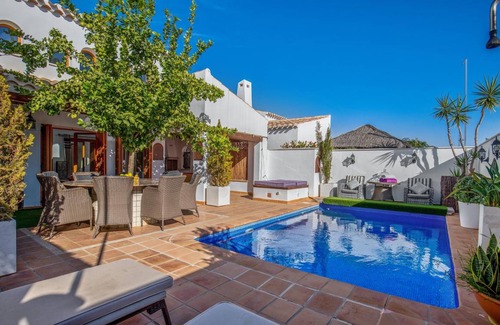 Caserio Los Tarquinos Villa | 220 m² Villa ∙ 6 habitaciones ∙ 15 huéspedes