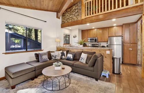 Big Bear City Chalet De Esquí | 2210-Sherwood Chalet chalet