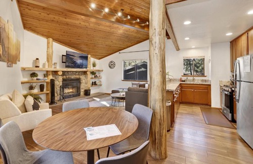 Big Bear City Chalet De Esquí | 2210-Sherwood Chalet chalet