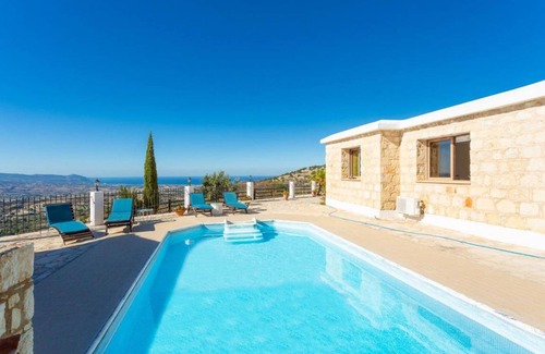 Peristerona Villa | 225 m² Villa ∙ 3 habitaciones ∙ 7 huéspedes