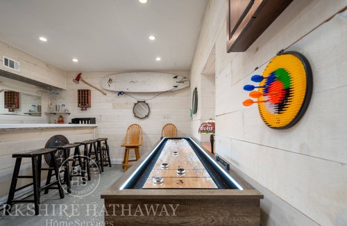 Rehoboth Beach Casa | 22923 Linden - Large home with so many amenities AND pet friendly!