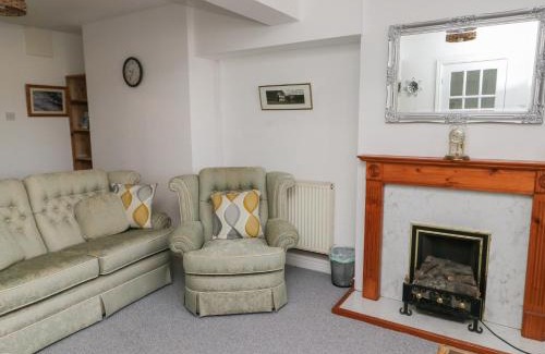 Y Felinheli Casa | 23 Beach Road