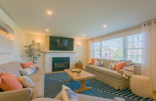 East Sandwich Casa | 23 Captain Paine Road East Sandwich - - Cape Cod
