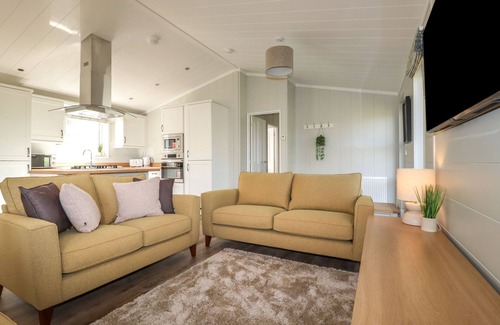Dobwalls Cabaña | 23 Meadow Retreat