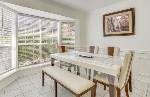 Destrehan Casa | 23 Mi to NOLA Cozy and Quaint Destrehan Townhome