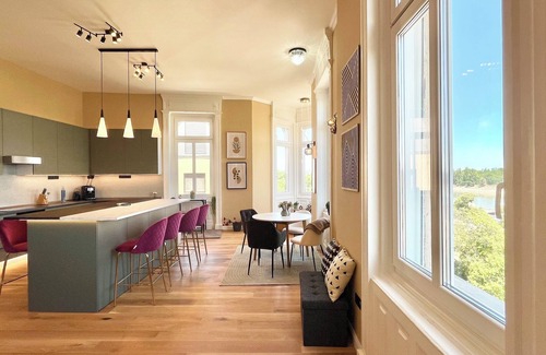Rozsadomb Apartamento | 23 Ppl Danube Riverfront Panorama Luxury 7-Bed, 5-Bathroom Apartment