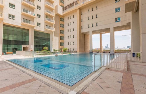 Dubai Production City Apartamento | 2303 · Relajante apartamento de 1 dormitorio en IMPZ, Centrium 1